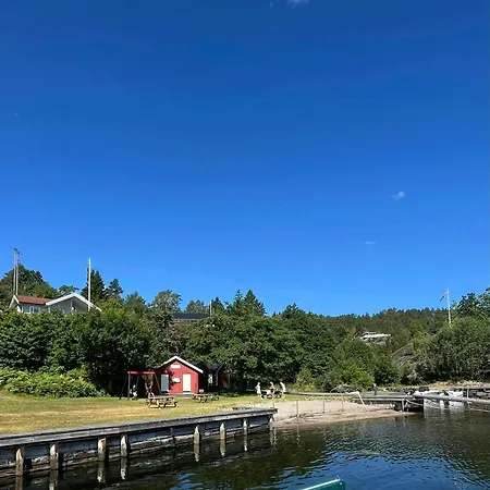 Semesterbostad Coastal With Sunshine Day *